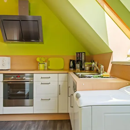 Charming Attic Retreat, Cleaning Included *