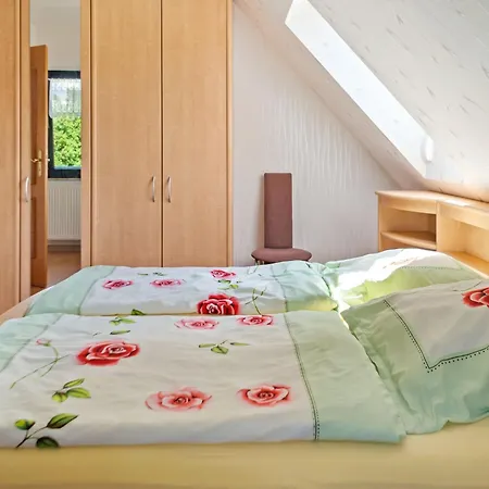 Charming Attic Retreat, Cleaning Included Apartment *